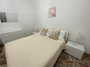 Casa Matilde & Aurora con giardino e posto auto privato Sirolo